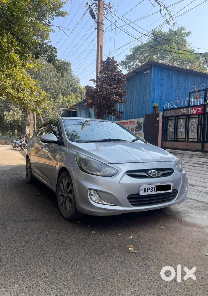 Hyundai Verna 2014 Diesel 111500 Km Driven
