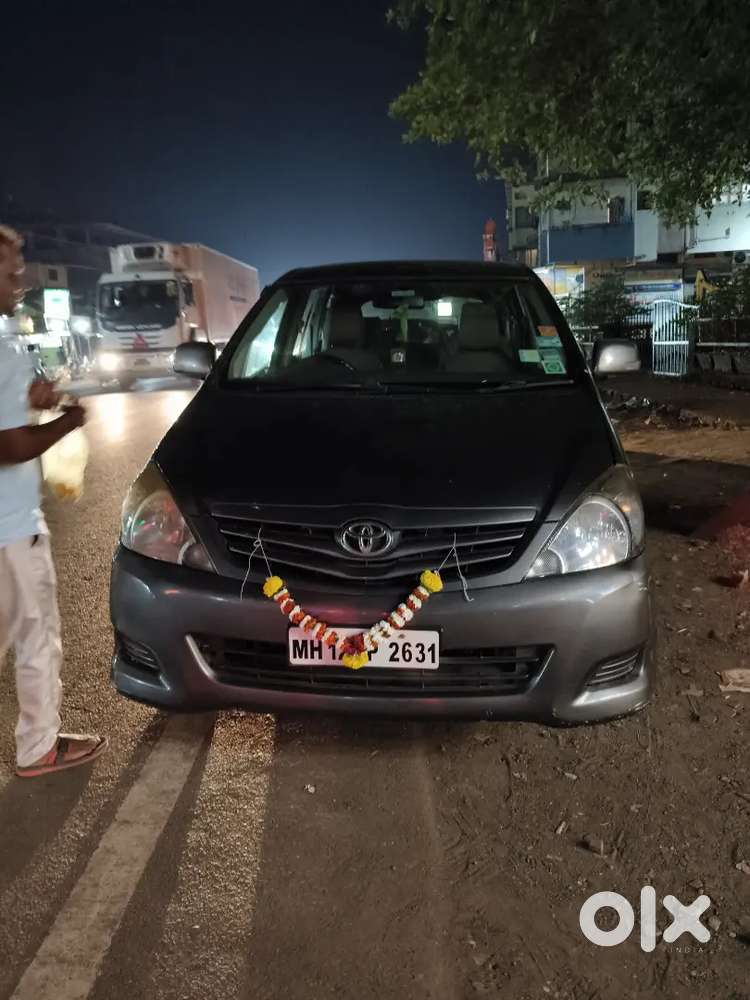 Toyota Innova 2009 Diesel Well Maintained