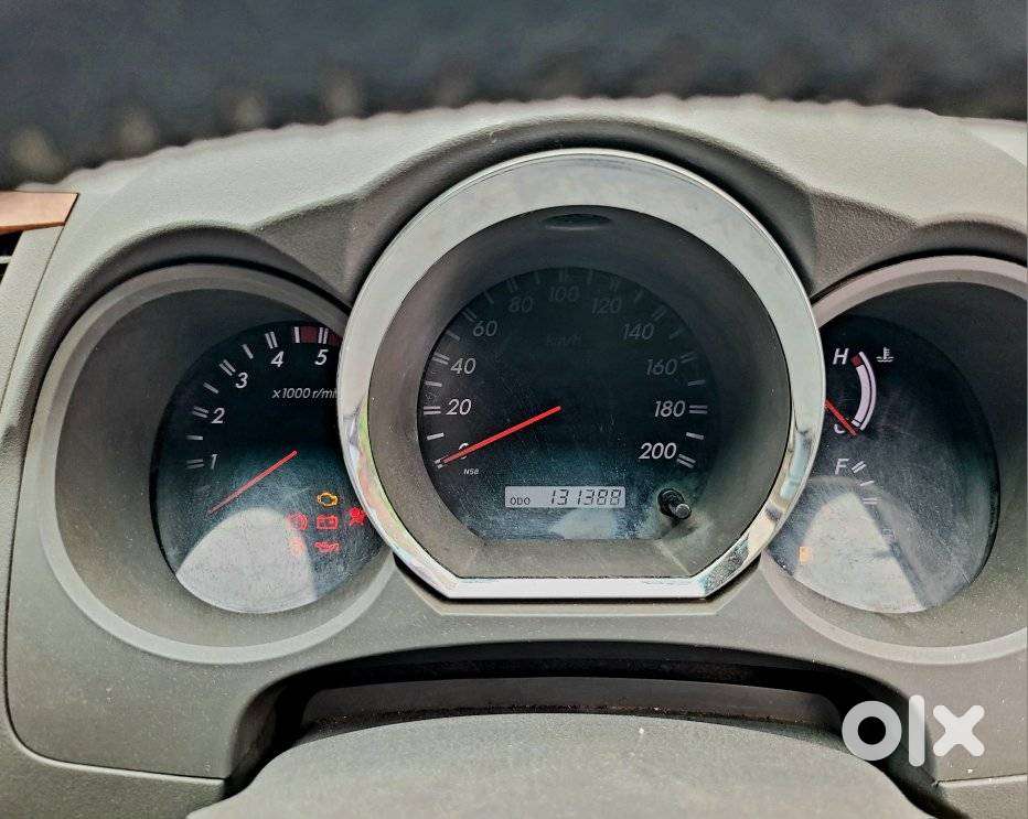 Toyota Fortuner 4x4 Mt, 2012, Diesel
