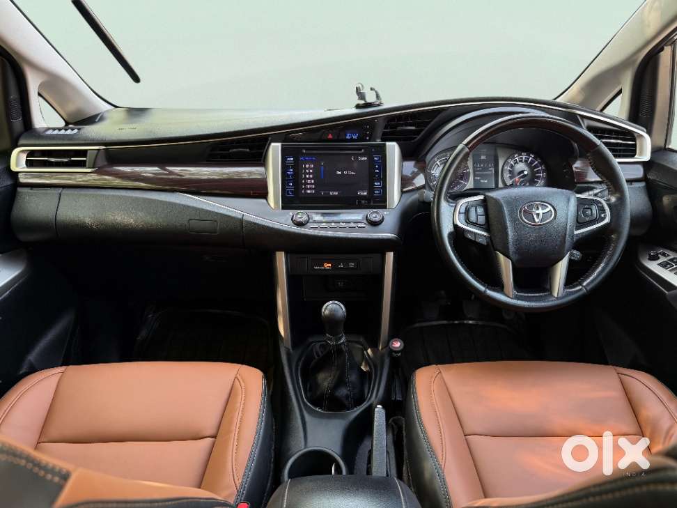 Toyota Innova Crysta 2.4 Vx Mt, 2019, Diesel