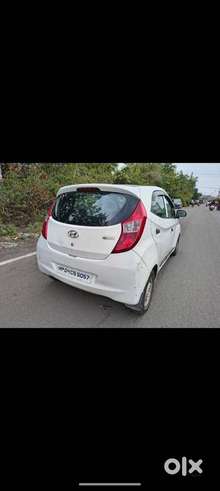 Hyundai Eon Era +, 2017, Petrol