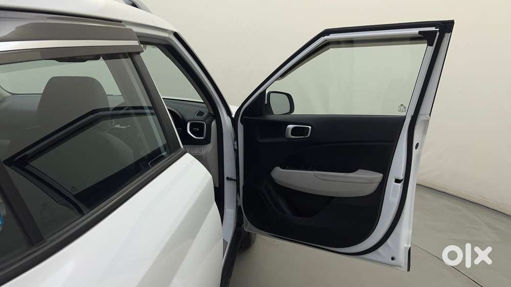 Hyundai Venue 1.0 Sx (o) Turbo Dct, 2023, Petrol