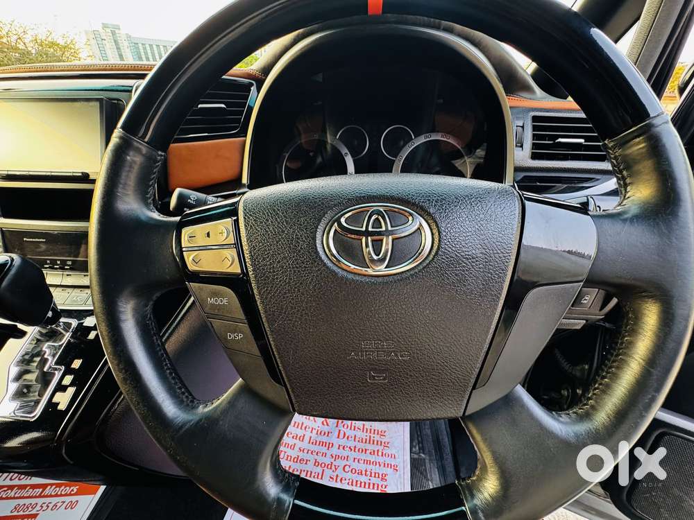 Toyota Alphard 3.0 V6, 2010, Petrol