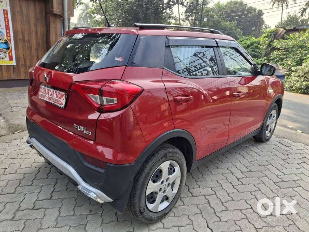 Mahindra Xuv300 W6, 2023, Petrol