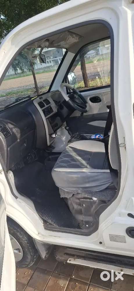 2nd Owner 2023 Maruti Eeco