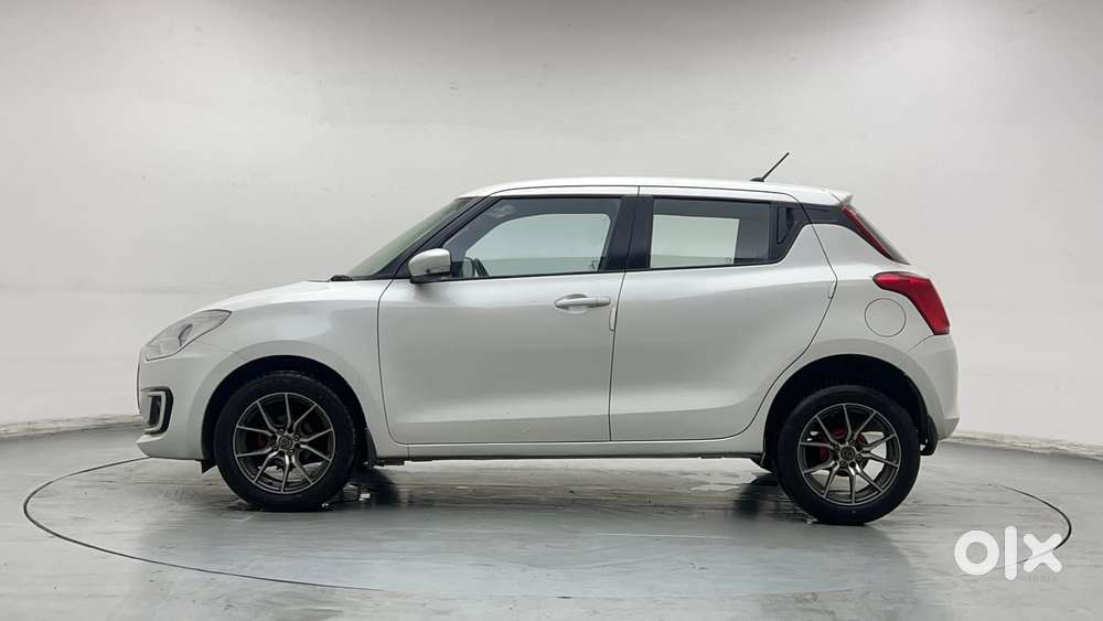 Maruti Suzuki Swift Vvt Vxi, 2020, Petrol