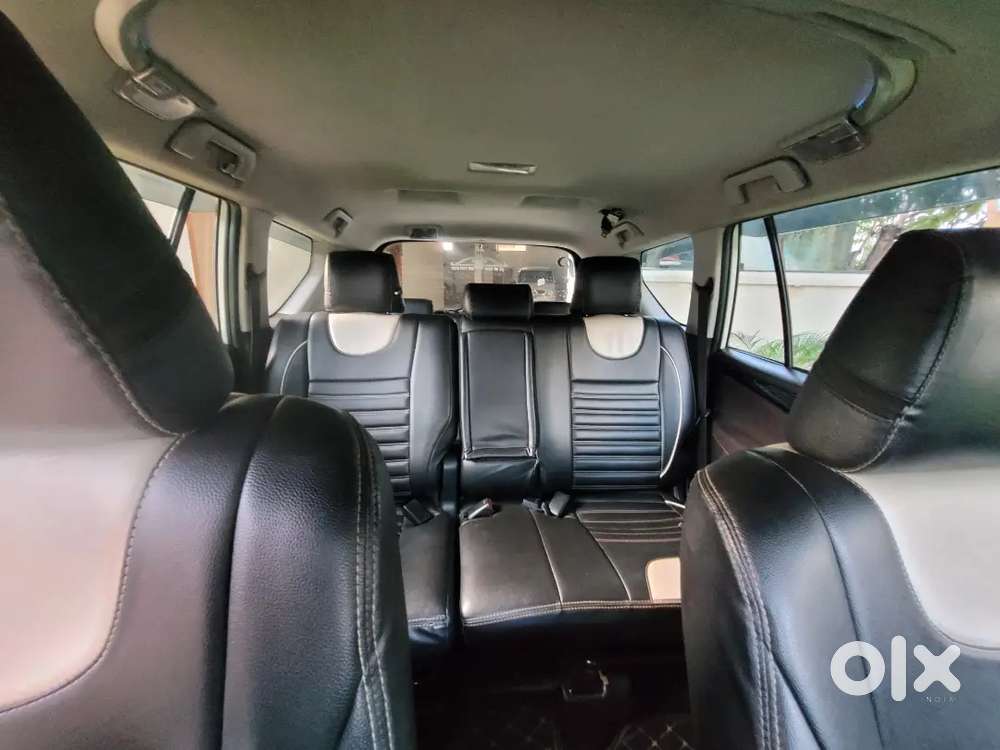 Toyota Innova Crysta 2019