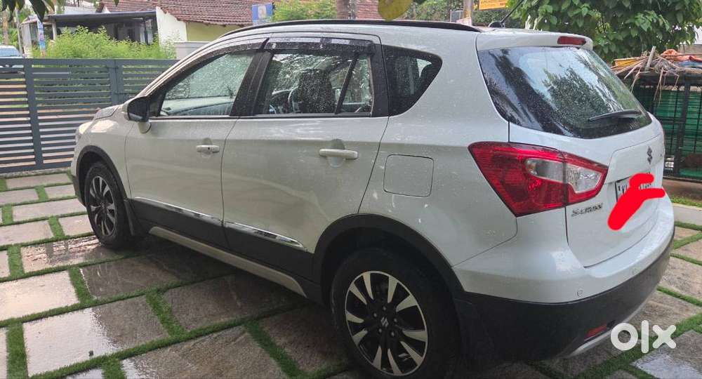 Scross 2021 Zeta Automatic - Low Kms