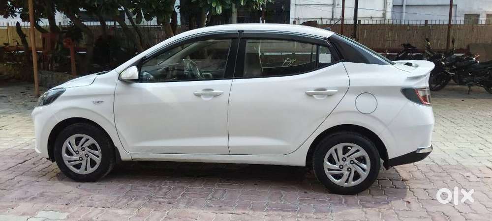 Hyundai Aura 1.2 S Cng, 2022, Cng & Hybrids