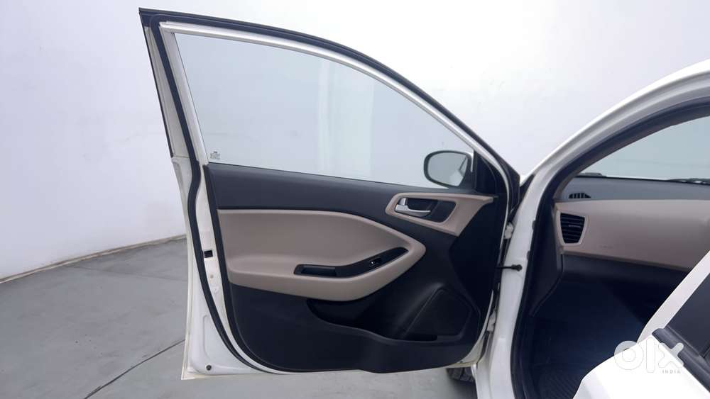 Hyundai Elite I20 1.2 Asta (o) Cvt, 2019, Petrol