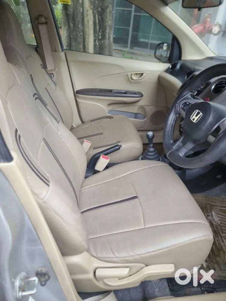 Honda Brio Mt 2013