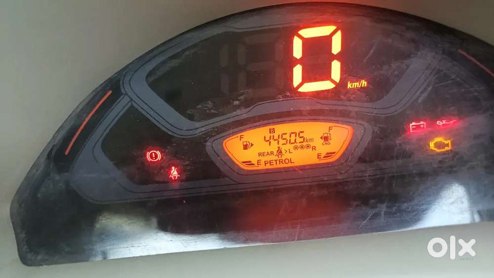 Maruti Eeco 5str Ac Company Green Cng