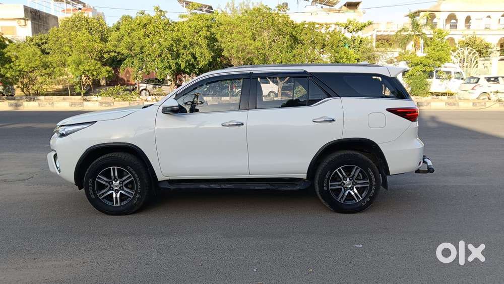 Toyota Fortuner 4x2 At 2.8 Diesel, 2018, Diesel