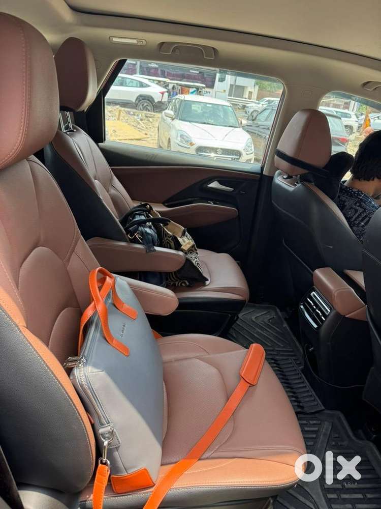 Mg Petrol Automatic 2023