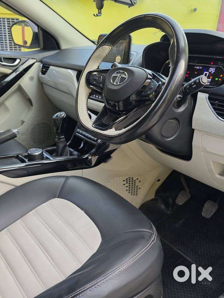 Tata Nexon 1.2 Revotron Xz Plus (s), 2021, Petrol