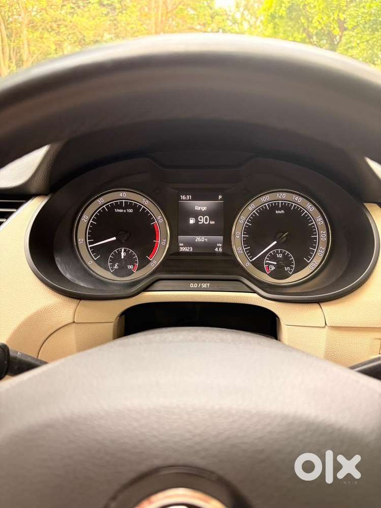 Skoda Octavia 2019 Petrol 38600 Km Driven