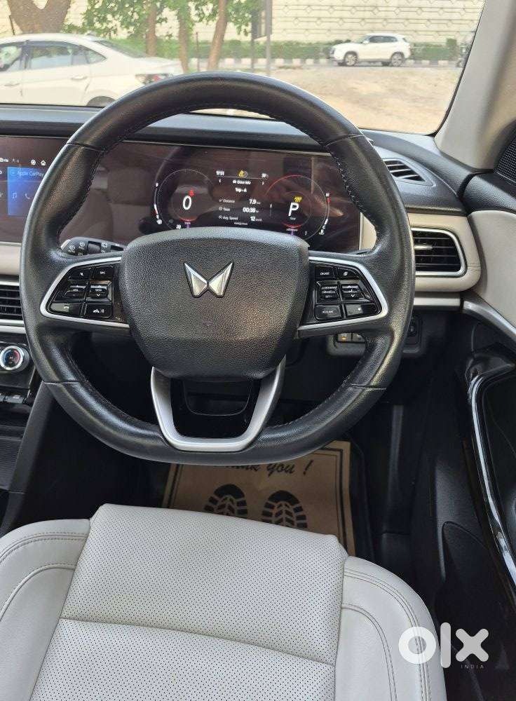 Mahindra Xuv700 2.2 Ax 7 Diesel At Str, 2023, Diesel