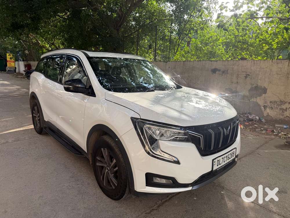 Mahindra Xuv700 2.0 Ax 5 Petrol At Str, 2026, Petrol