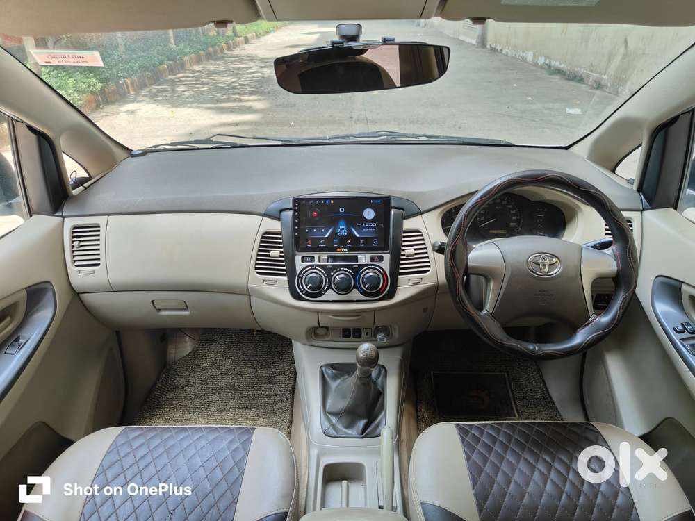 Toyota Innova 2.5 G (diesel) 7 Seater, 2013, Diesel
