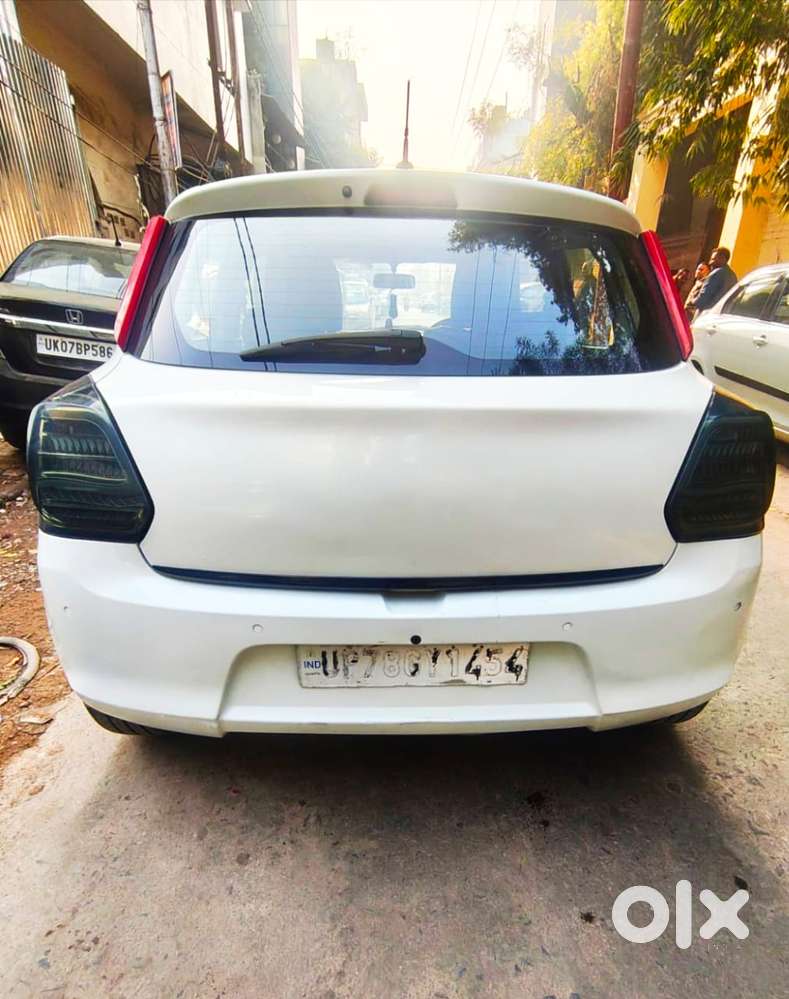 Maruti Suzuki Swift Vvt Zxi, 2022, Petrol
