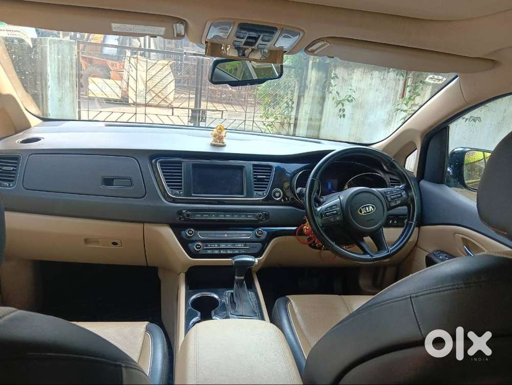 For Sale - Kia Carnival D2.28at Limousine 7 For Sale