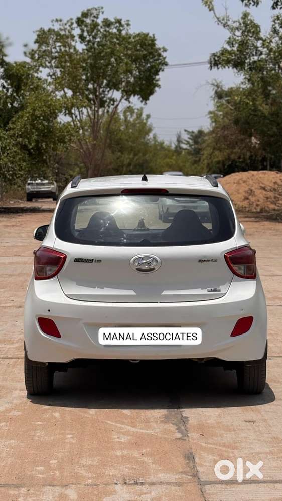 Hyundai Grand I10 2013-2016 Sportz, 2013, Petrol