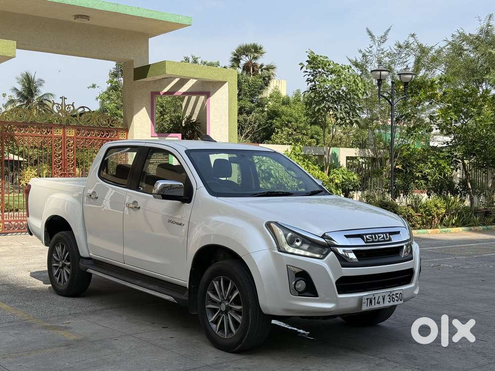 Isuzu V-cross Z 4x4 Mt, 2019, Diesel