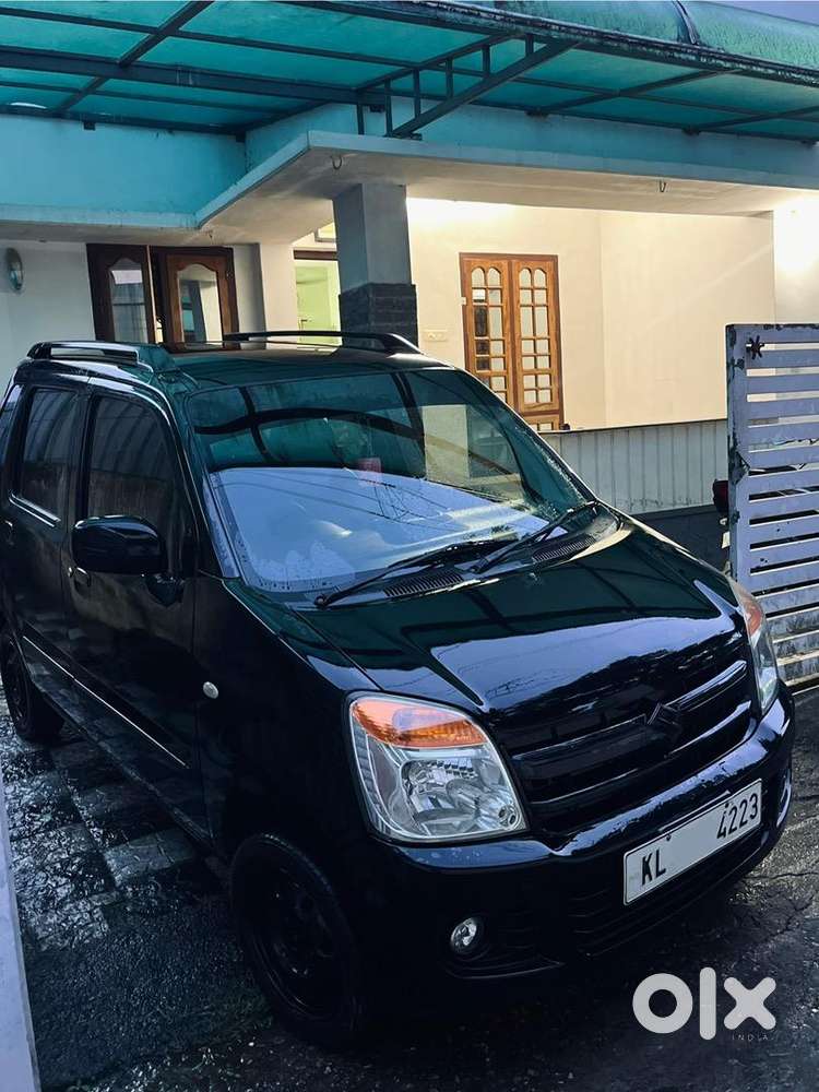 Maruti Suzuki 2010 Petrol