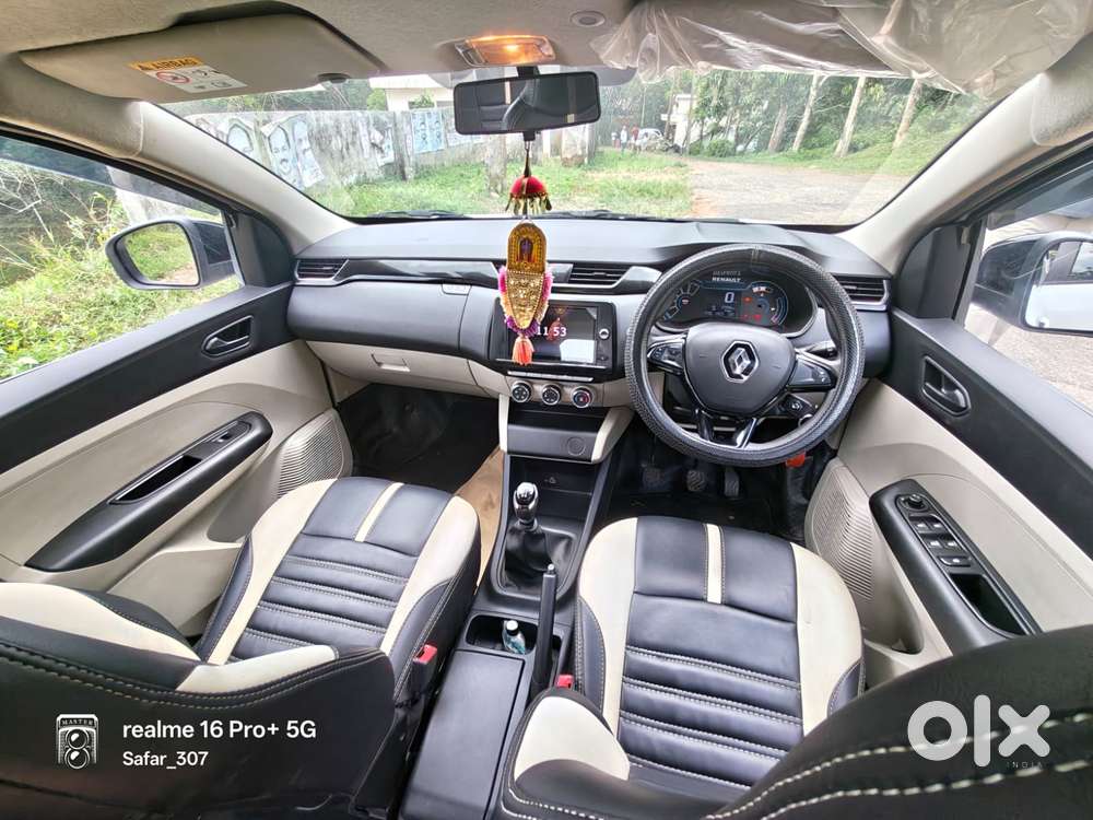Renault Triber Rxt, 2021, Petrol