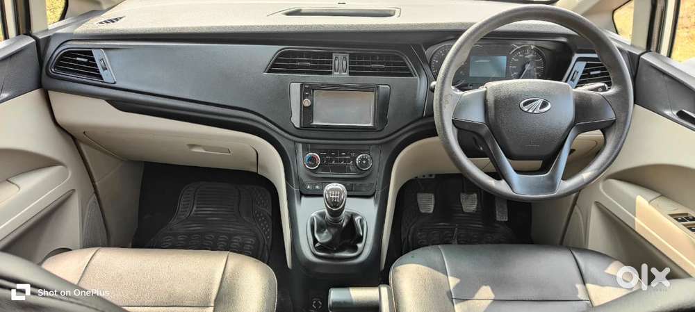 Mahindra Marazzo M2, 2018, Diesel