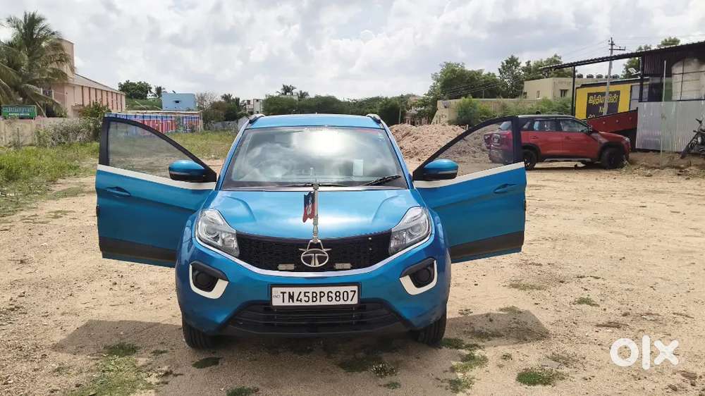 Tata Nexon  2018 Cng +petrol