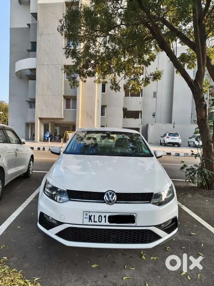 Volkswagen Vento 2020 Petrol 1.0 Tsi Highline Plus Automatic 53200 Km
