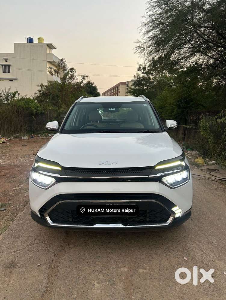 Kia Carens Luxury (o)1.5 Diesel At 7 Str, 2023, Diesel