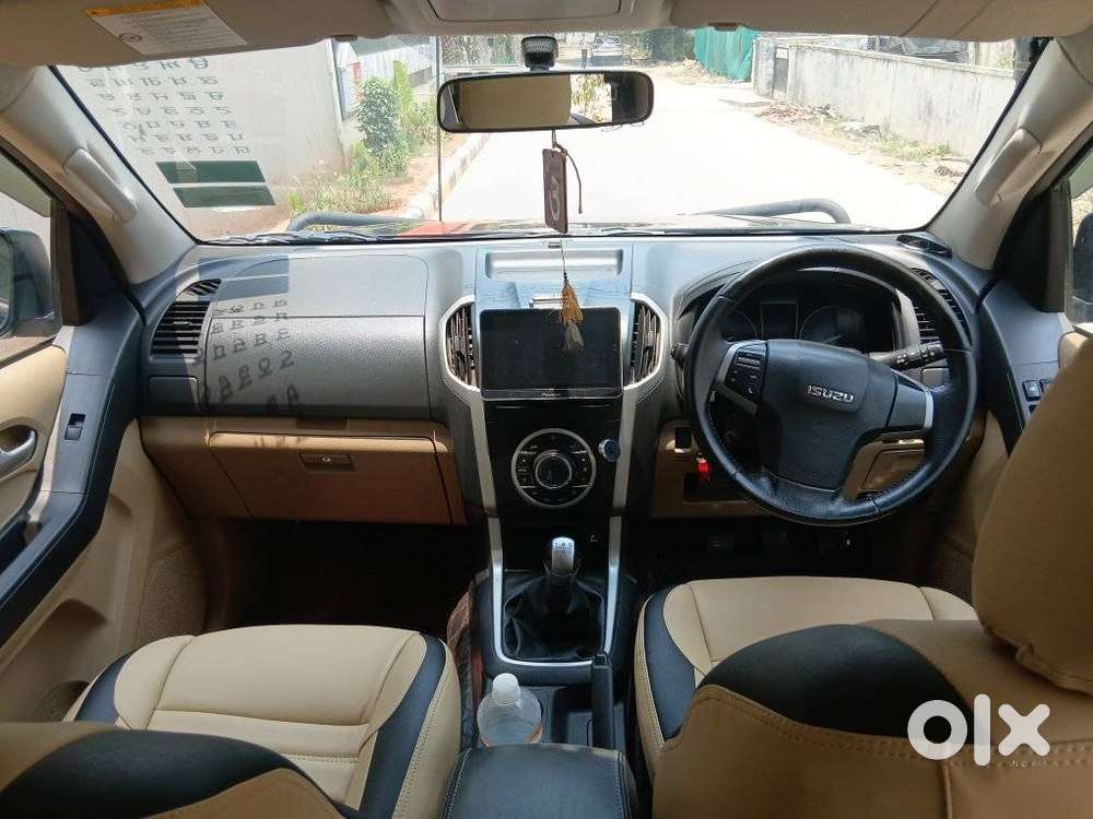 Isuzu D-max V-cross 4x4, 2017, Diesel
