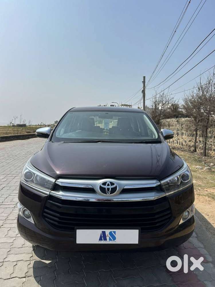 Toyota Innova Crysta 2.8z Automatic, 2018, Diesel