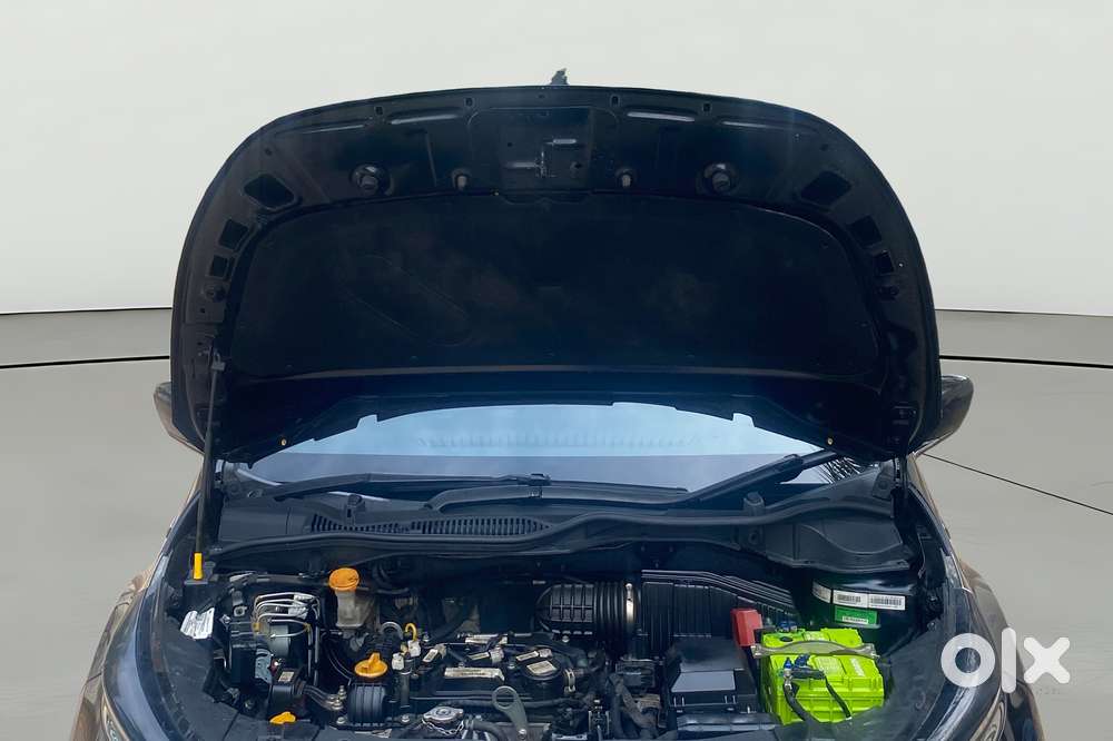 Tata Altroz 1.2 Xza Plus Dark Edition Dct, 2022, Petrol