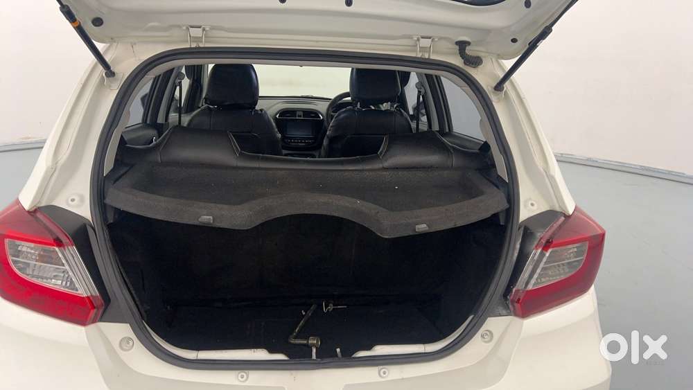 Tata Tiago 1.2 Revotron Xz Plus Dual Tone, 2021, Petrol