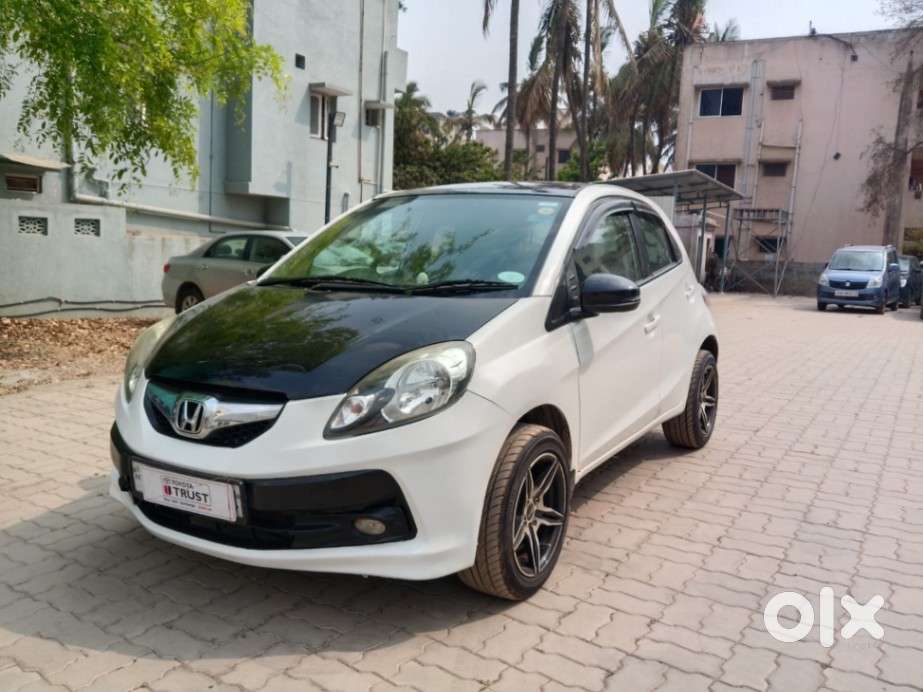 Honda Brio 2013-2016 Vx At, 2015, Petrol