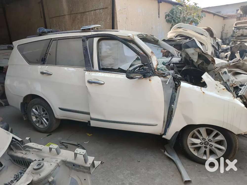 TOYOTA INNOVA CRYSTA Z 2018 MODEL ONLY PARTS AVAILABLE Spare