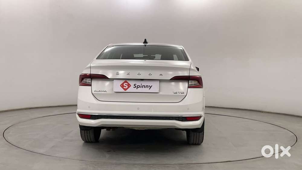 Skoda Slavia Style 1.5l Tsi Dsg, 2023, Petrol