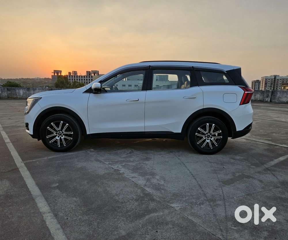 Mahindra Xuv700 2.2 Ax 7 Diesel At Luxury Pack Str, 2022, Diesel