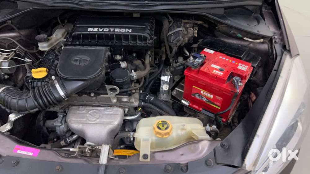Tata Tiago Xza, 2018, Petrol