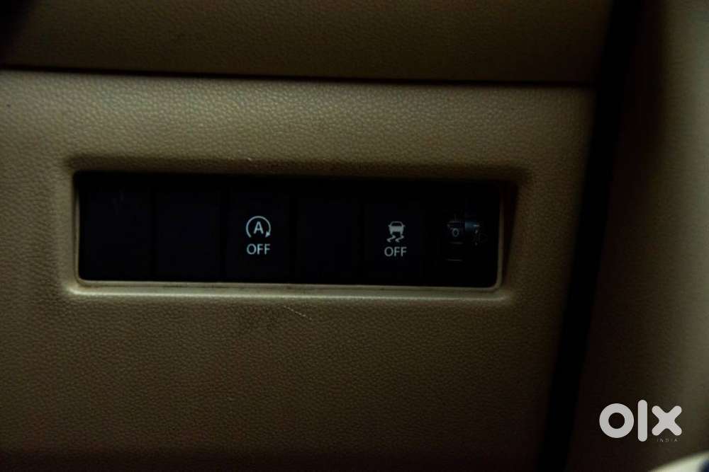 Maruti Suzuki Dzire 1.2 Vxi Amt, 2021, Petrol