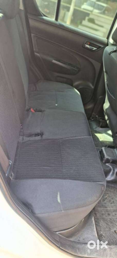 Maruti Suzuki Swift Vxi + Manual, 2017, Petrol