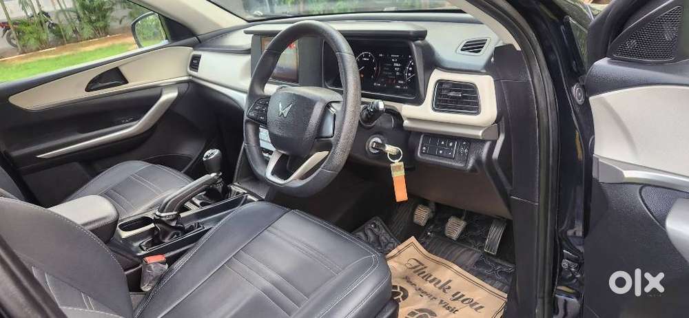 Mahindra Xuv700 2.2 Ax 5 Diesel Mt 7 Str, 2024, Diesel
