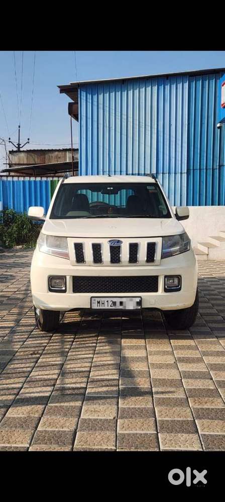 Mahindra Tuv 300 T10 Amt (automatic), 2016, Diesel