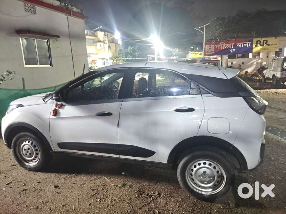 Tata Nexon Petrol 2021