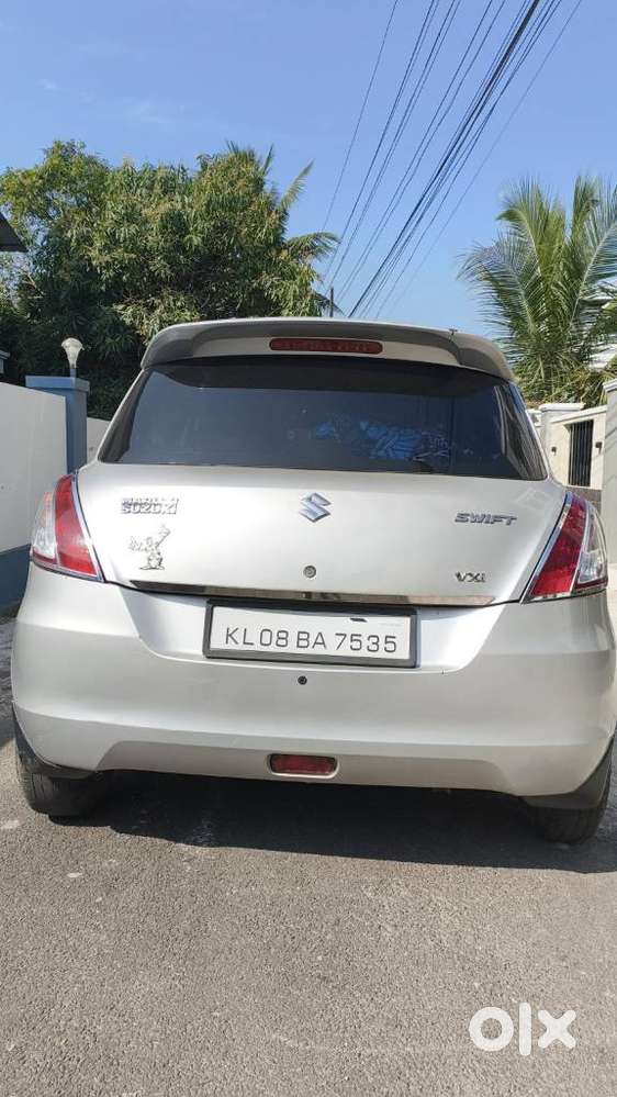 Maruti Suzuki Swift Vxi + Manual, 2013, Petrol