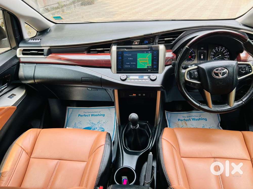 Toyota Innova Crysta