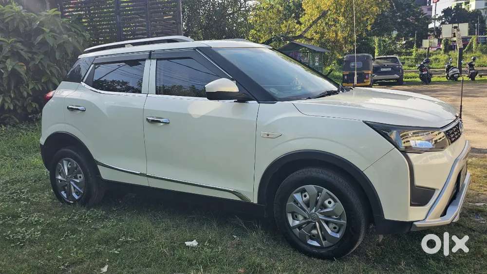 Mahindra Xuv300 2019 Petrol (first Owner)